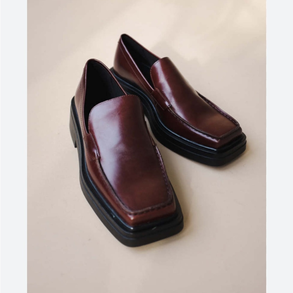 Vagabond Square toe shoe